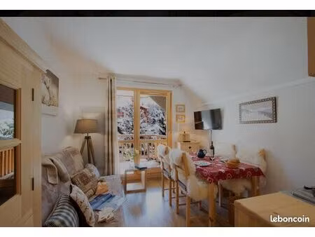 loue studio meublé  parking  balcon deux alpes