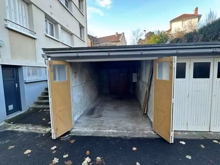 garage 13 75m2