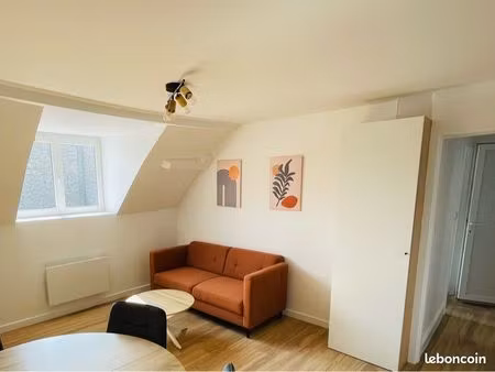 t2 meublé 28m² rénové – prêt à vivre – centre équeurdreville