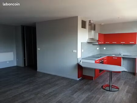 appartement 3 pièces. 83m2