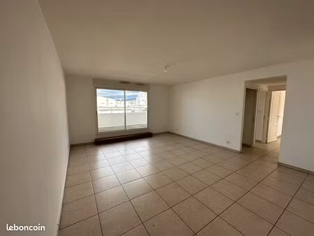 appartement t3 saint denis centre ville