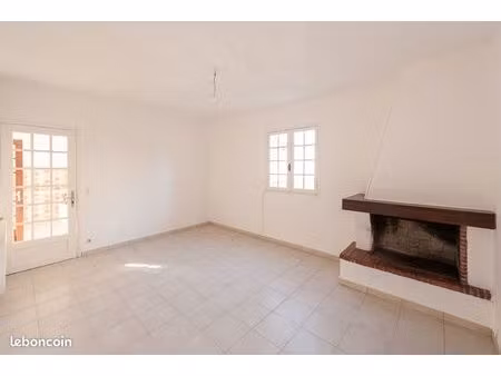 prunelli di fiumorbo – t4 98m² – 15min mer – 2 clim – terrain fermé – 850cc