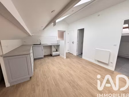 location appartement 3 pièces 52 m² à ecquevilly (78920)