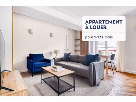 3 pièces place du marché saint-honoré