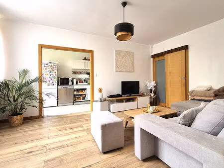 appartement 77 m² a proximite immediate du boulevard gambetta