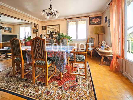 maison 4 pièces  deux chambres de 84m² à vendre à bayeux sur terrain de 550 m²