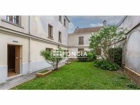 2 pieces - au calme - rue pablo neruda