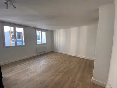 appartement versailles 1 pièce(s) 23.92 m2