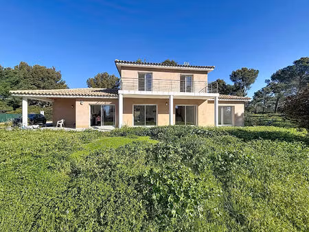 maison moderne 5 pièces à louer à la cadière d'azur - secteur la lougne