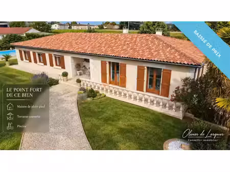 vente maison 6 pièces 177 m² à burie (17770)  300 000 €
