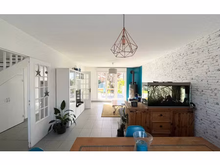 maison guilers 110 m² t-5 à vendre  259 700 €