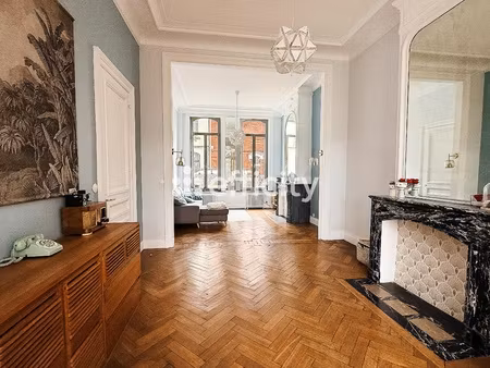 maison 11 pièces - 260 m²