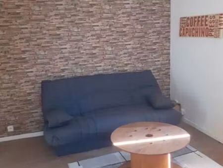 studio meublé 24 m2 sauveterre de bearn