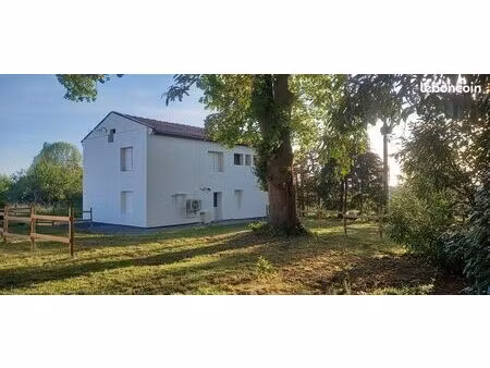 t2 neuf – 30 m2 + jardin 200 m2 – 1ère location – calme