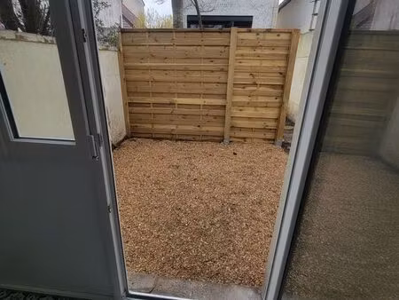 location studio terrasse