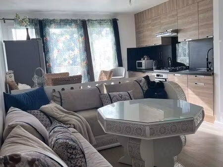 sous-location beau t2 meublé