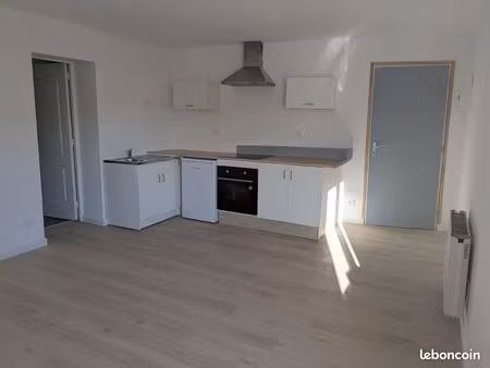 loue t2 rénové grenay centre