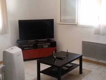 joli appartement de 40 m² avec cave et place de stationnement