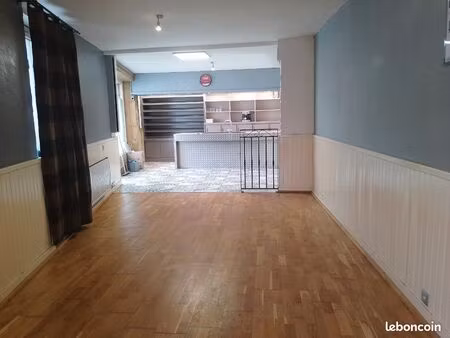 maison atypique saint andré de la marche