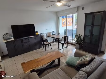 t2 meublé - sainte clotilde 2 canons