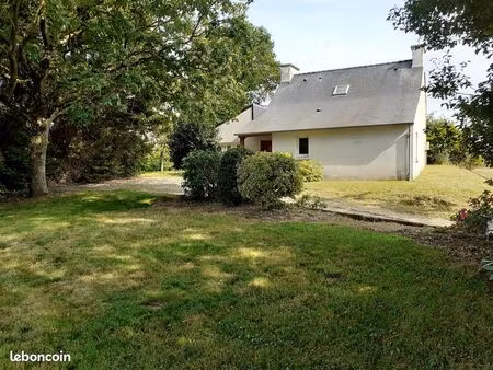 maison à la campagne