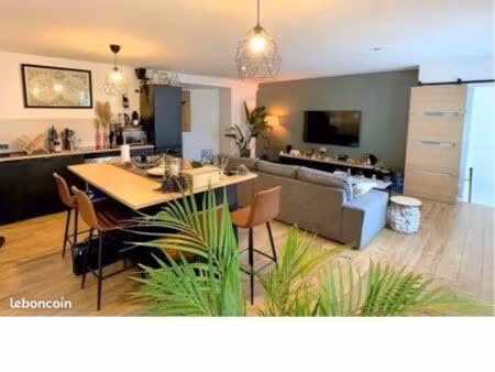 f3 de 80m2 avec grand garage