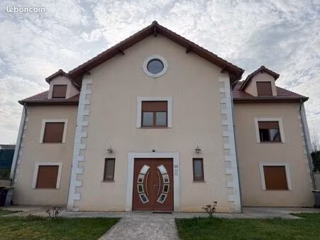 duplex de 140m² (t6) à dormans