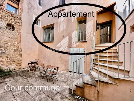 location appartement 2 pièces 50 m² à châteauneuf-du-pape (84230)