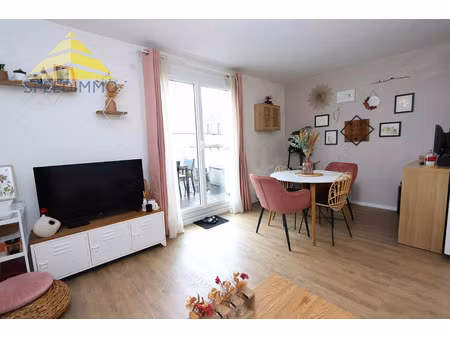 vente appartement 2 pièces 38 m² mandres-les-roses (94520)