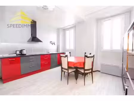 appartement f2 en centre ville de mandres-les-roses