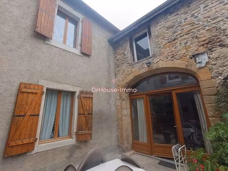 maison de caractère au cœur du village