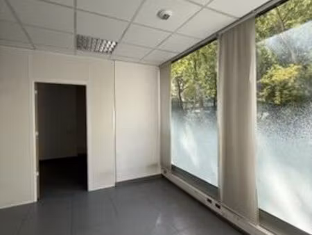 bureau de prestige de 120 m2 en location - buttes-chaumont  villette  bas belleville  fran