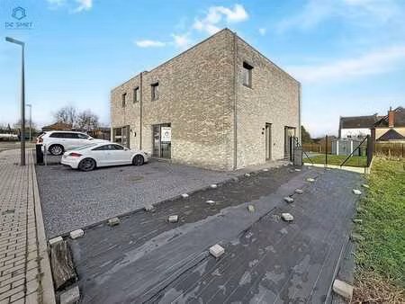 maison neuve récente  clé en main  avec 4 chambres  terrasse