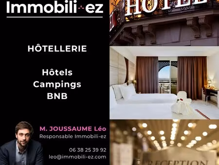 hôtel mûrs et fonds en station balnéaire en côtes-d'armor