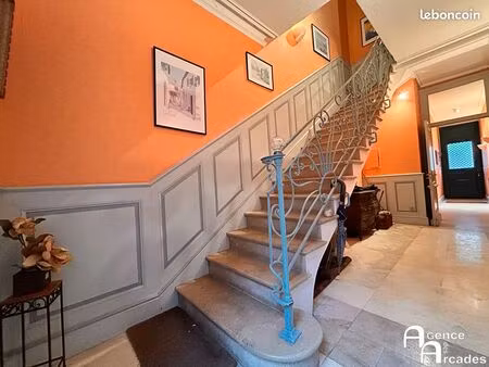 maison 5 pièces 167 m²