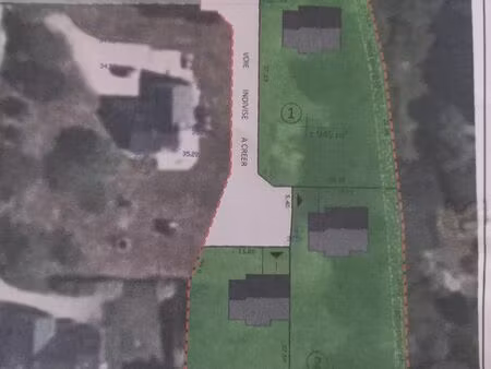 terrain viabilisé combrit 711 m²