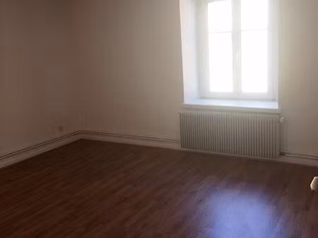 appartement 2 pièces centre-ville