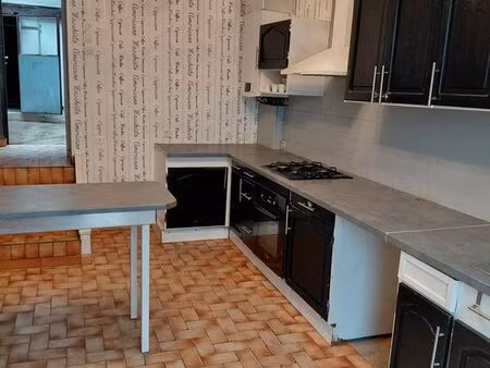 rare maison de ville 113 m2 habitables + dépendance