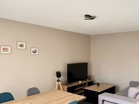 appartement t2 52m2 cave et parking