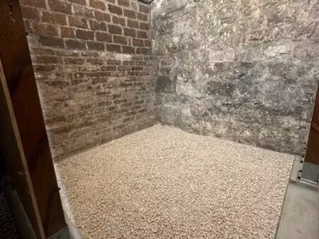 cave / box de stockage 4m2 - monceau haussmann