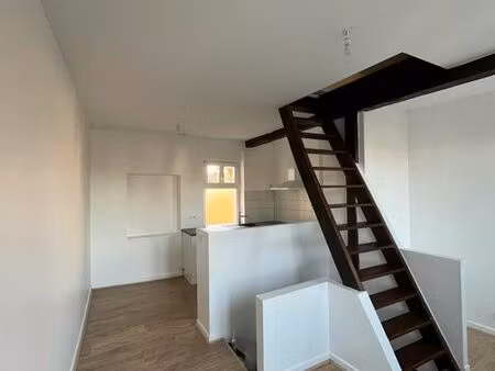 t2 centre ville hagetmau - 36 m2 + combles