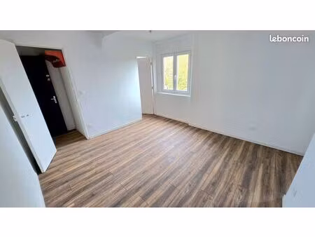 bel appartement t2 remis à neuf  proche du centre de lens