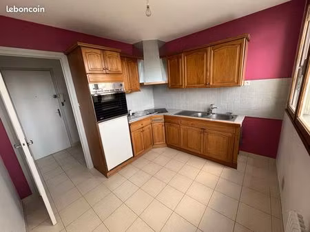 superbe f2 chauffage inclus