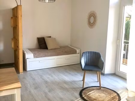 studio 29 m2 centre-ville saint sever