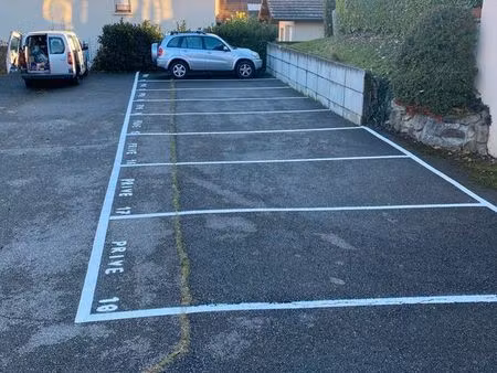 parkings idéal /camionnette/remorque/van