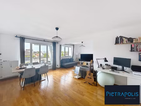 appartement traversant 77m2 - dijon maladière - garage et balco