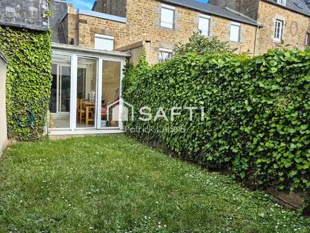 maison hyper centre ville avec jardin et garage