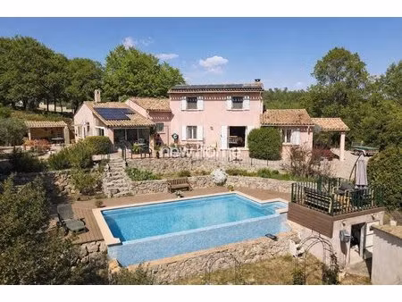 maison néo-provençale au calme absolu au thoronet