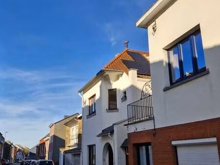 maison de caractère 3ch  sans voisin  parquet  terrasse
