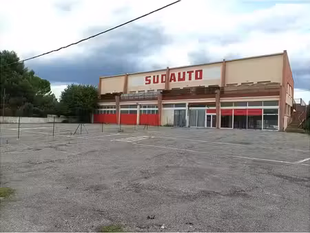 location locaux professionnels 1 pièce 426 m² à saint-hilaire-de-brethmas (30560)  2 060 €